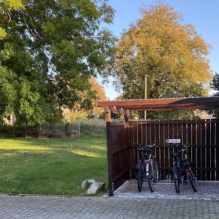 Reethaus Vilmnitz - Ferienwohnung Vilm エクステリア 写真