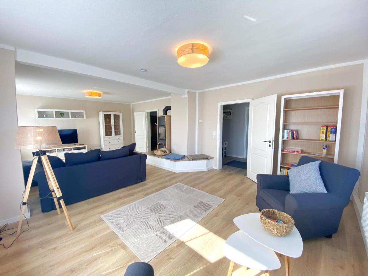 Reethaus Vilmnitz - Ferienwohnung Vilm エクステリア 写真